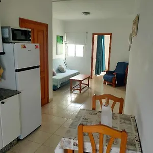 apartamento-centrico-puerto-del-rosario-con-wifi.in-canary-islands.com/